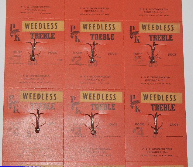 P & K - Card of #4 weedless trebles